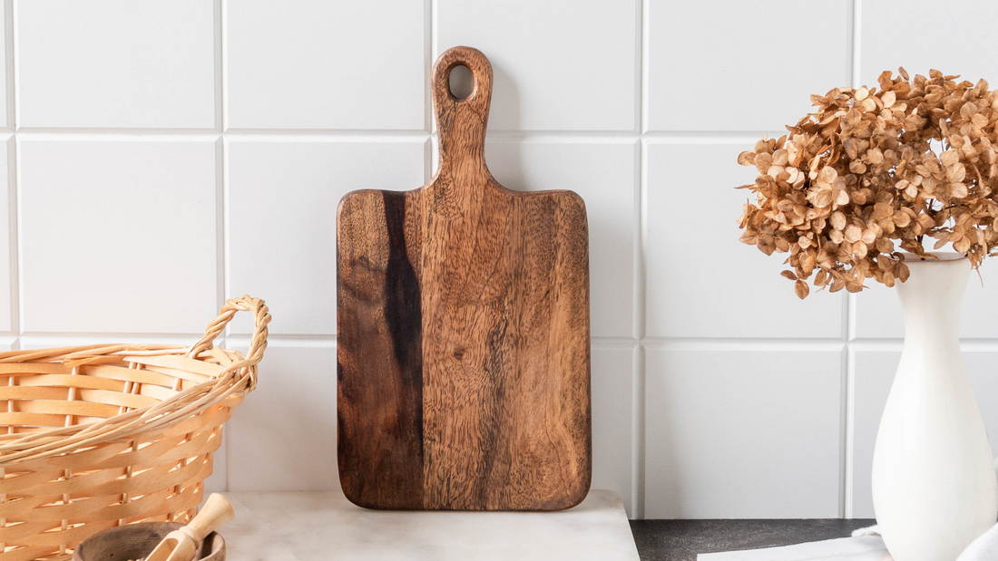 How to Display a Cutting Board